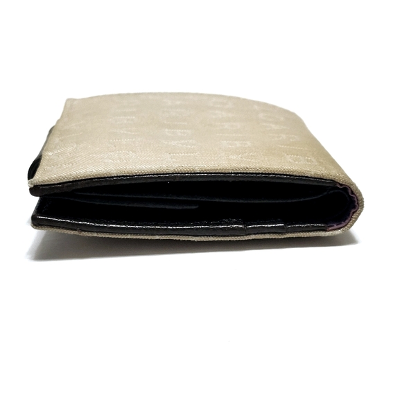 BVLGARI Logomania Bifold Wallet Authentic - Picture 6 of 16